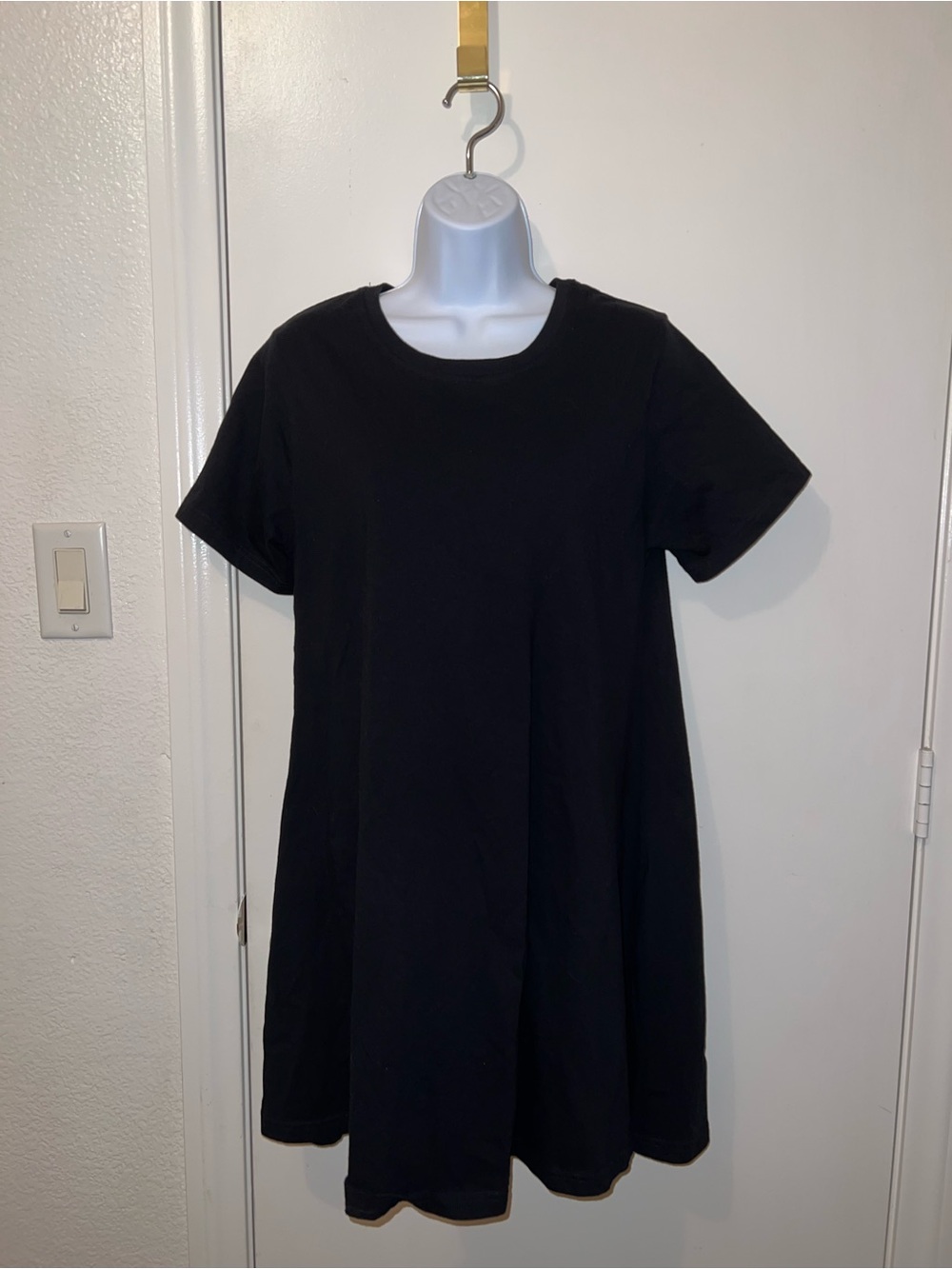 Organic Cotton Short-Sleeve Black Tshirt Dress